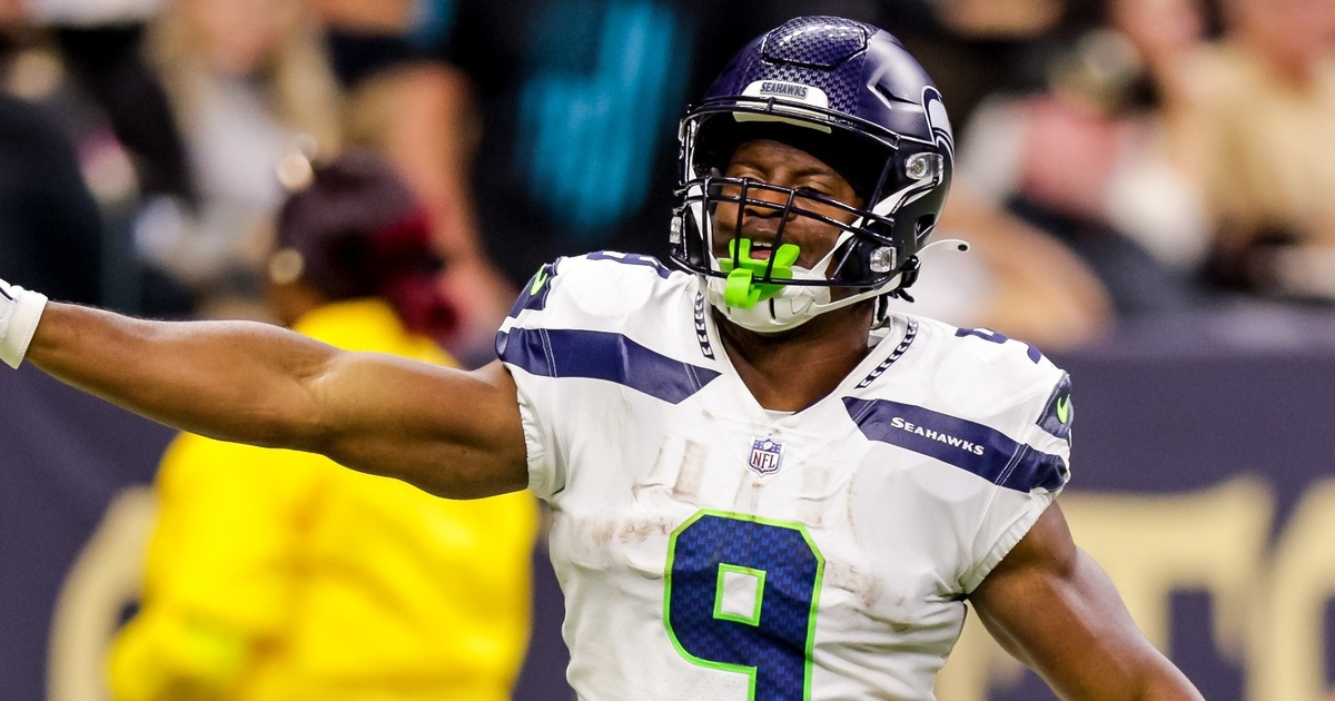 Seahawks RB Ken Walker III named NFC Offensive Player of the Week