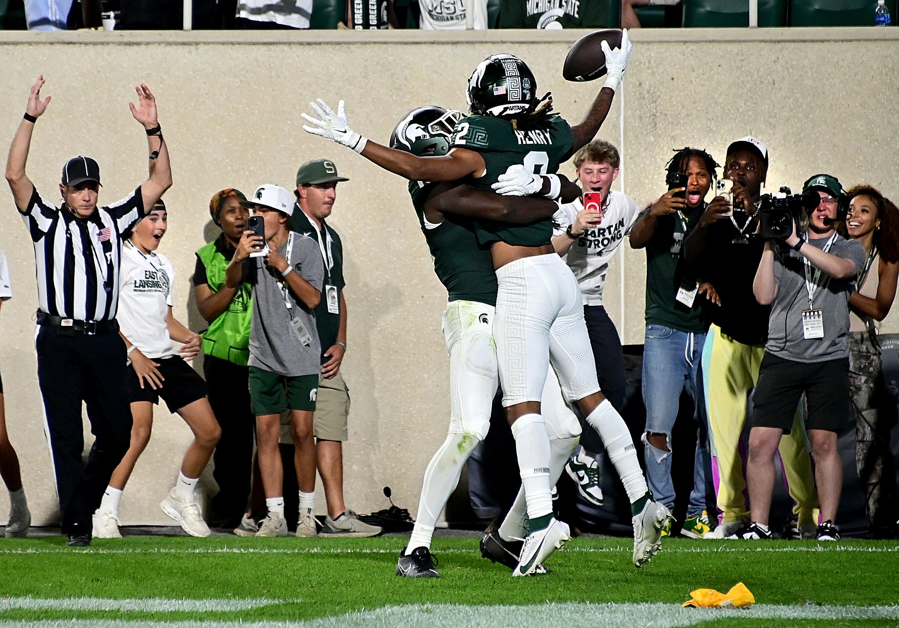 Michigan Football jersey combo revealed for Michigan State night