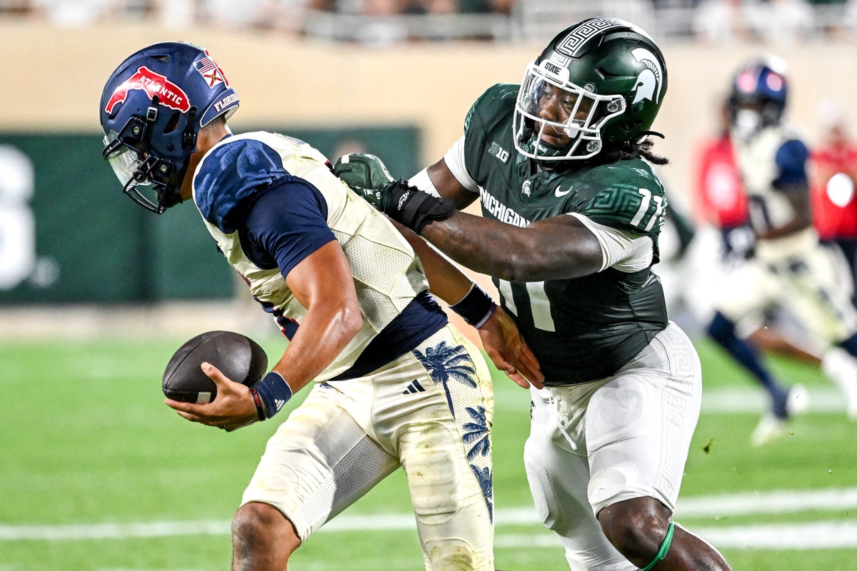 Michigan State football defensive lineman Ken Talley