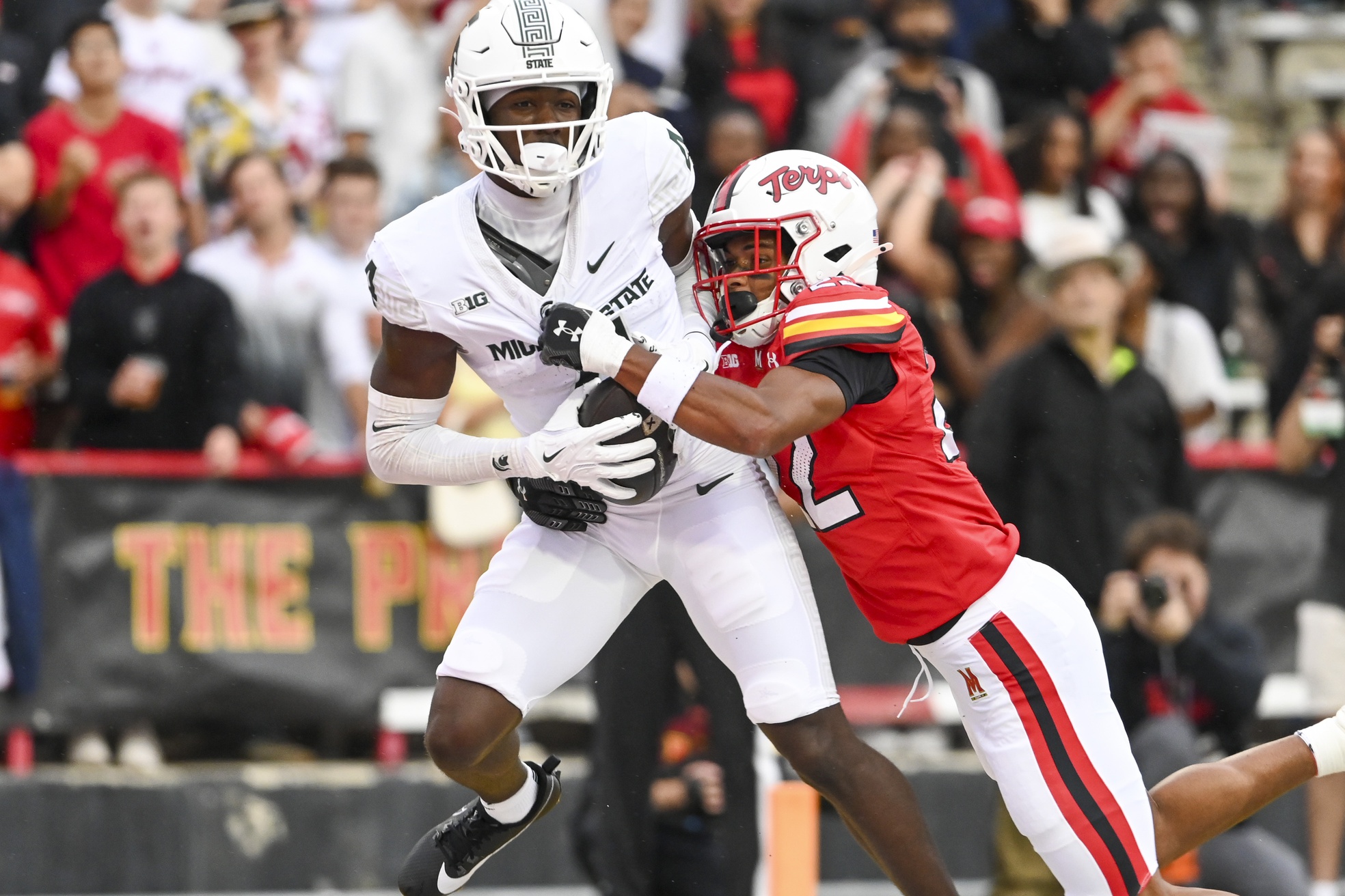 Michigan State football WR Jaron Glover catches a pass vs. Maryland.