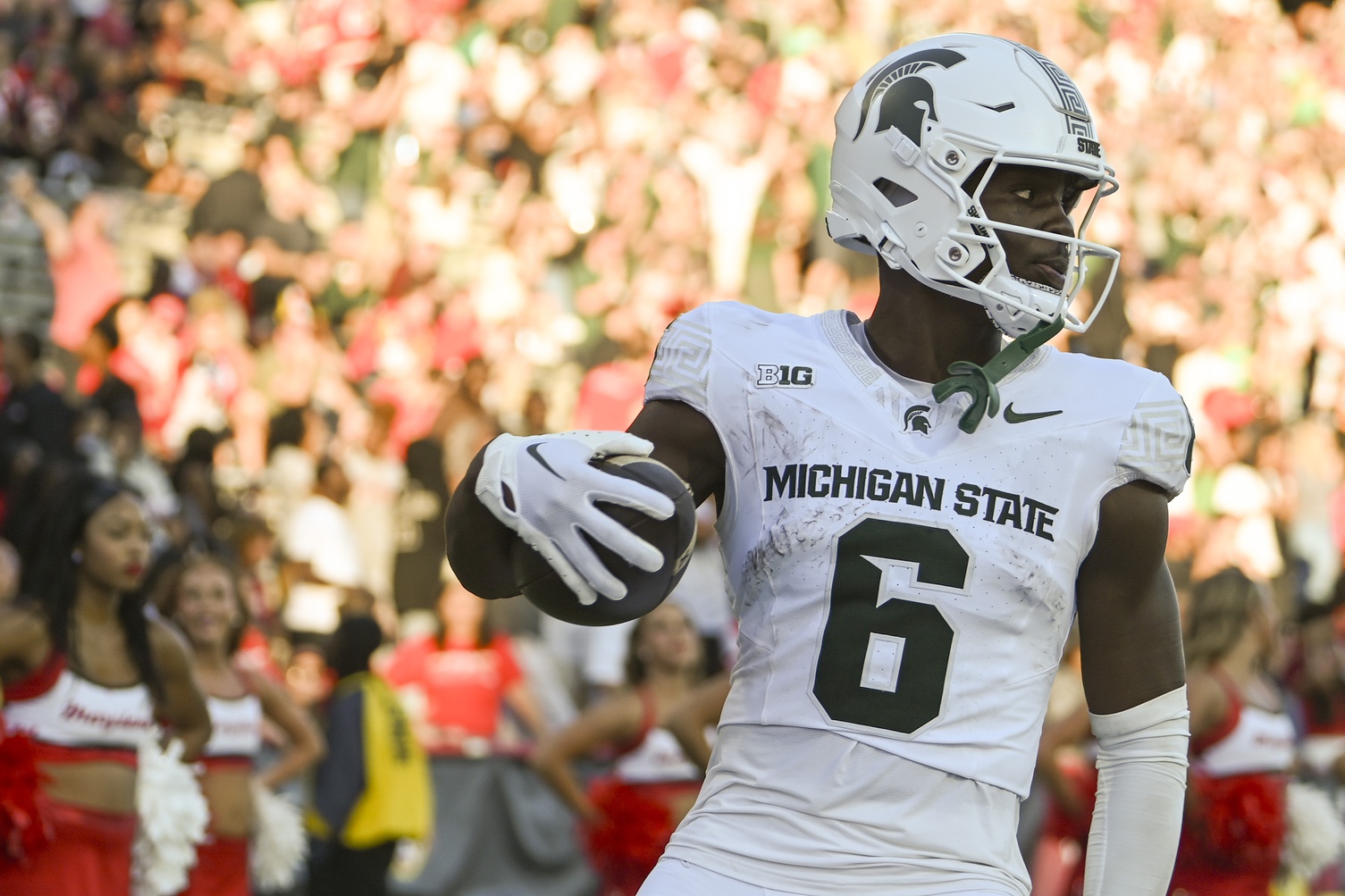 Michigan State football receiver Nick Marsh catches a touchdown pass.